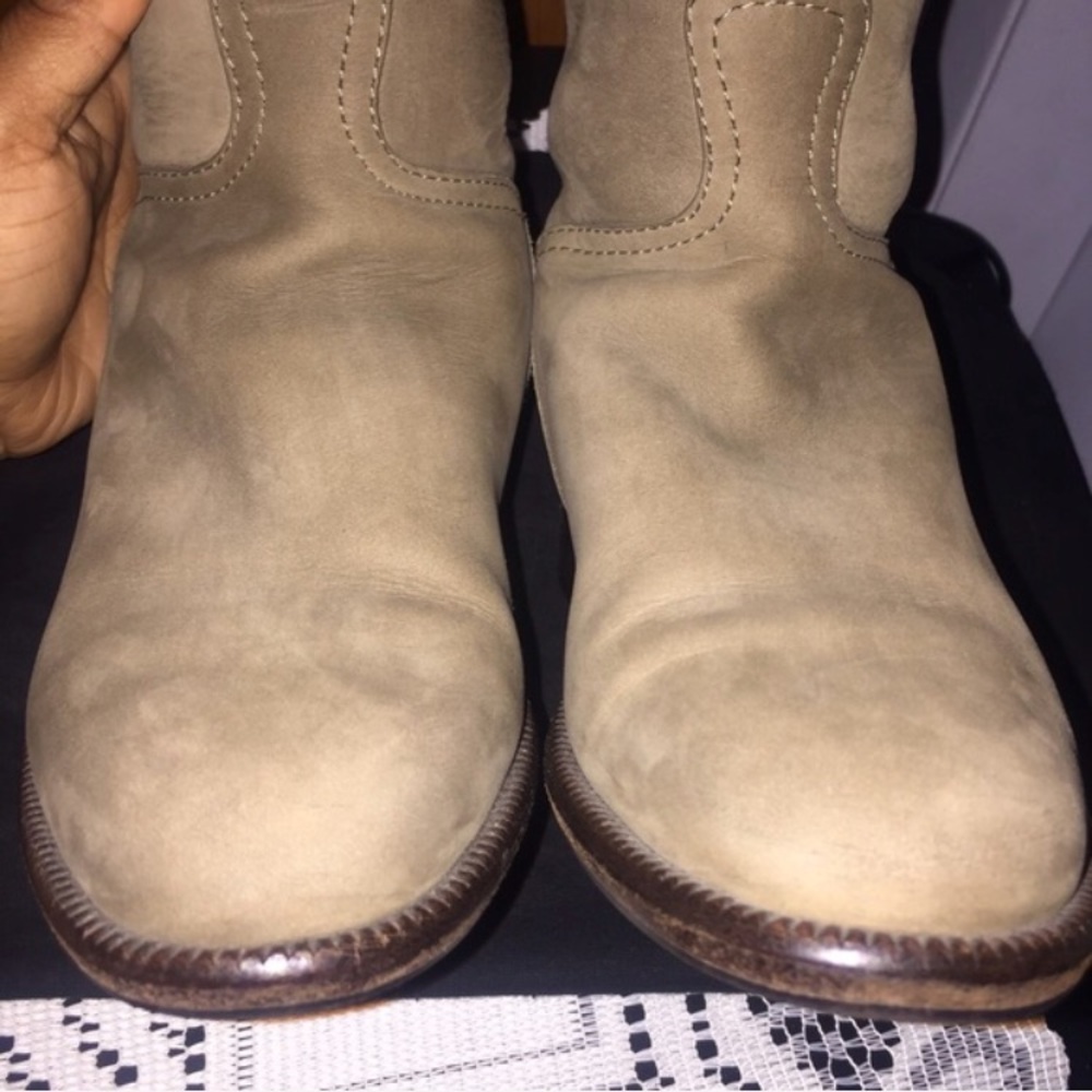 Chanel boots - Picture 4 of 13